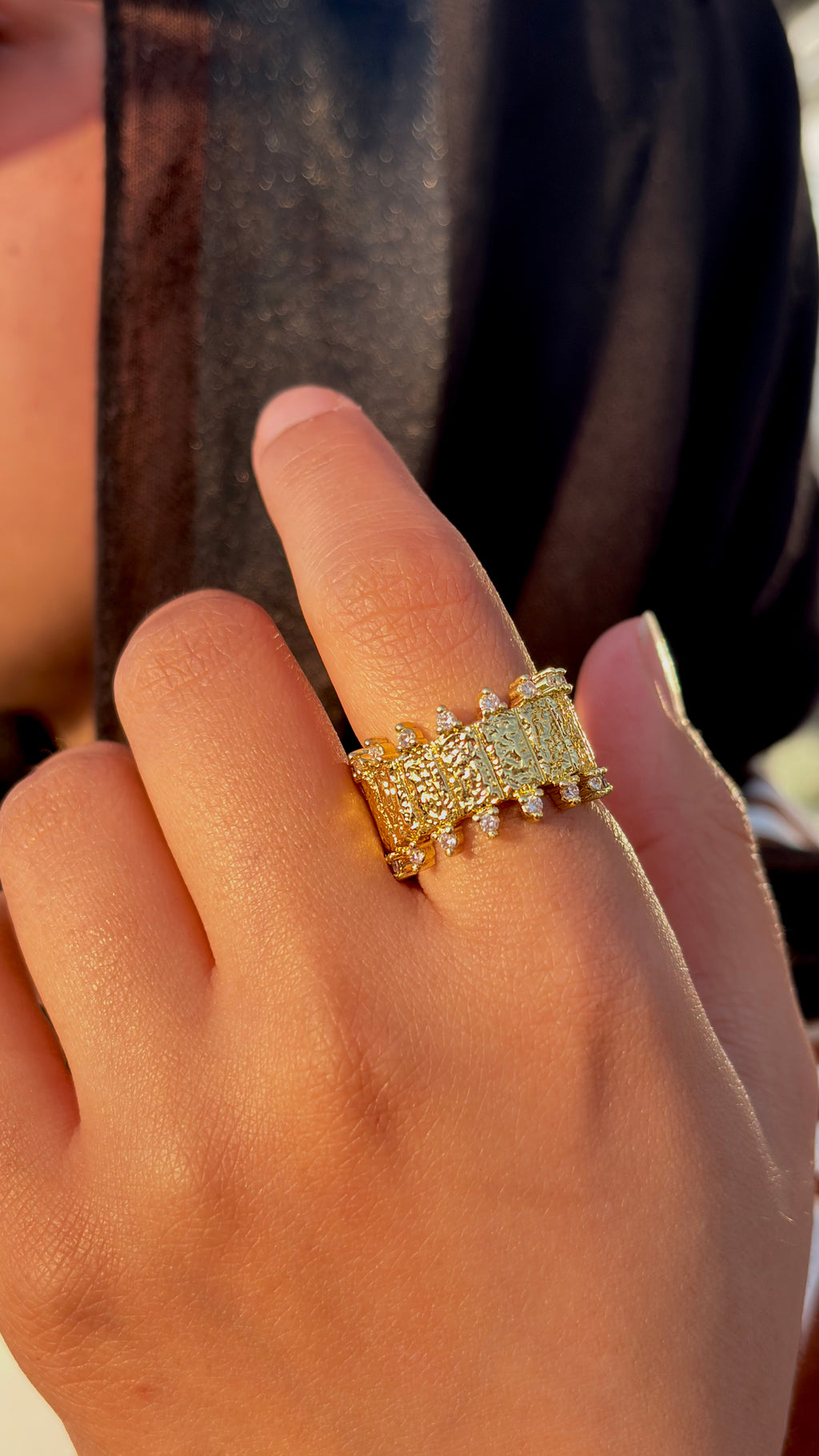 Taj Ring
