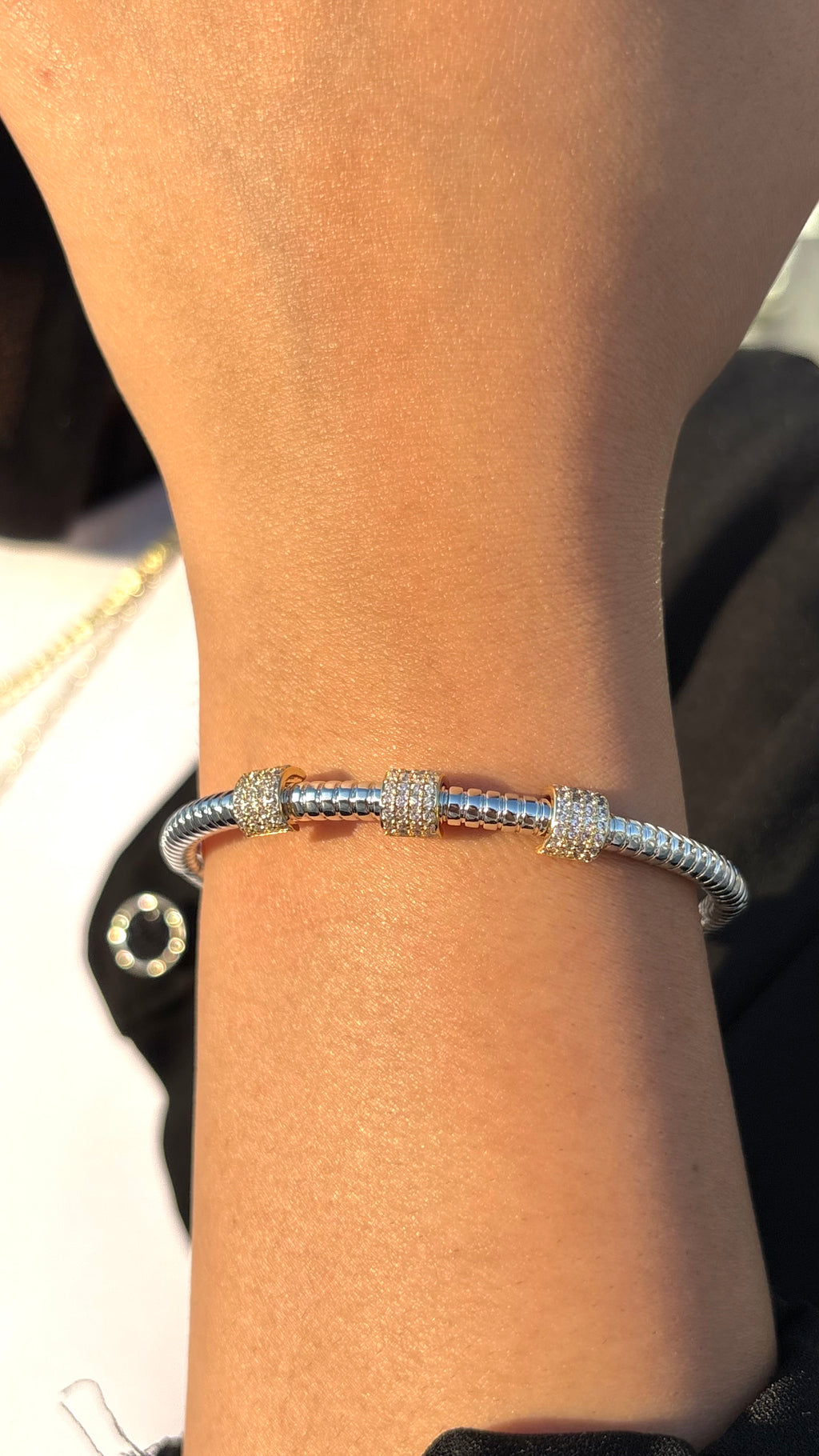 Timeless Bangle