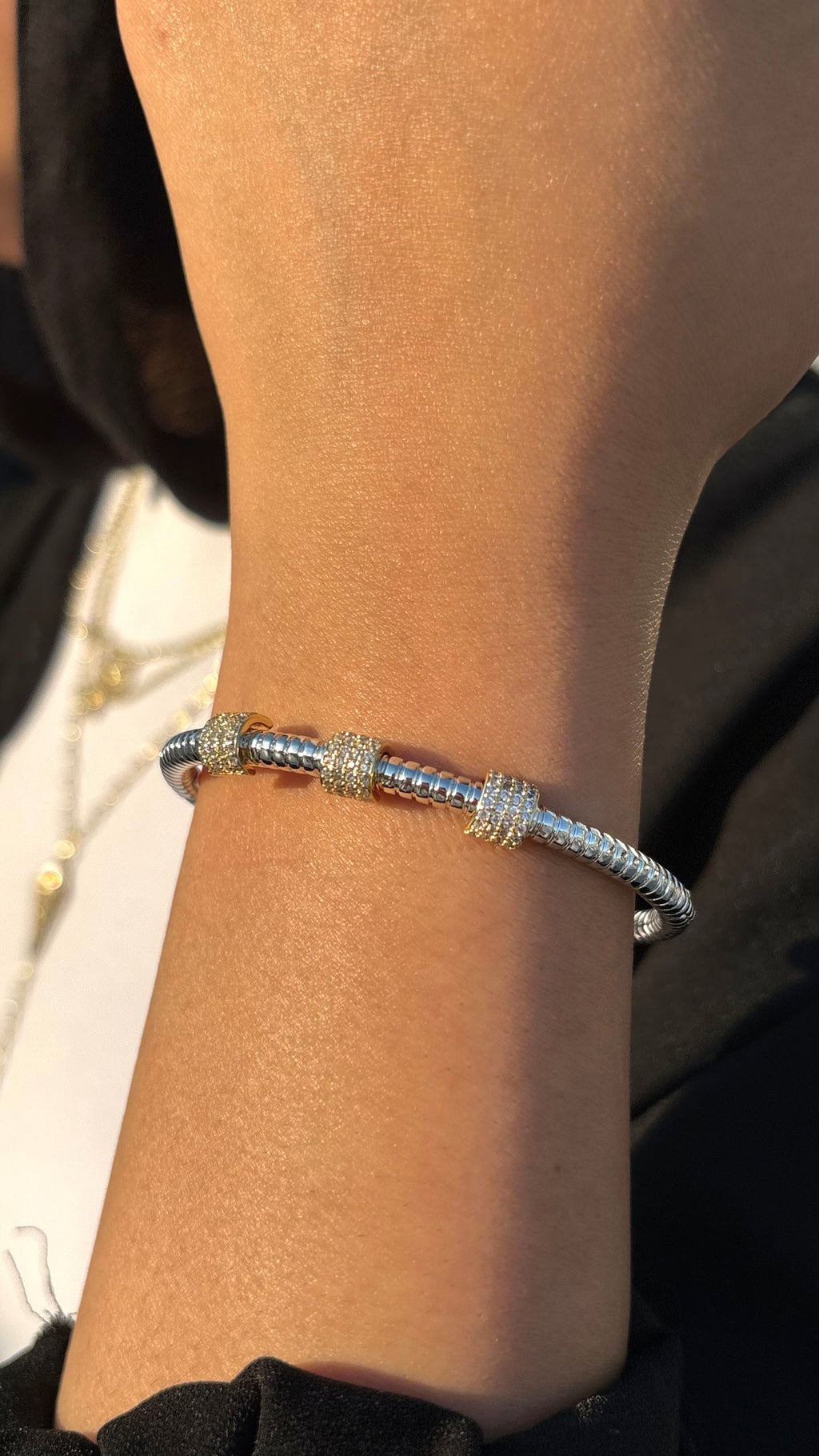 Timeless Bangle