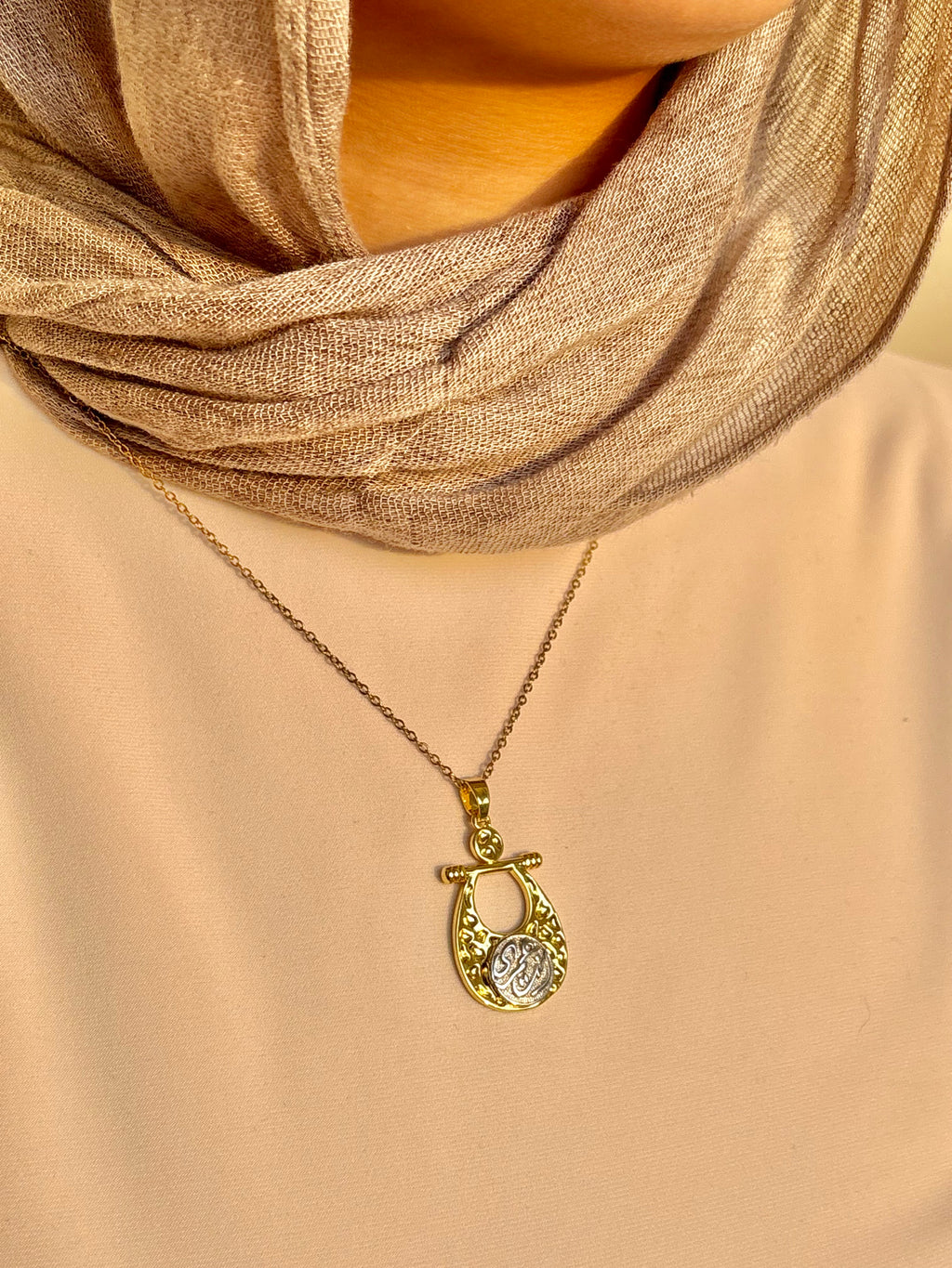 Enta omry Necklace