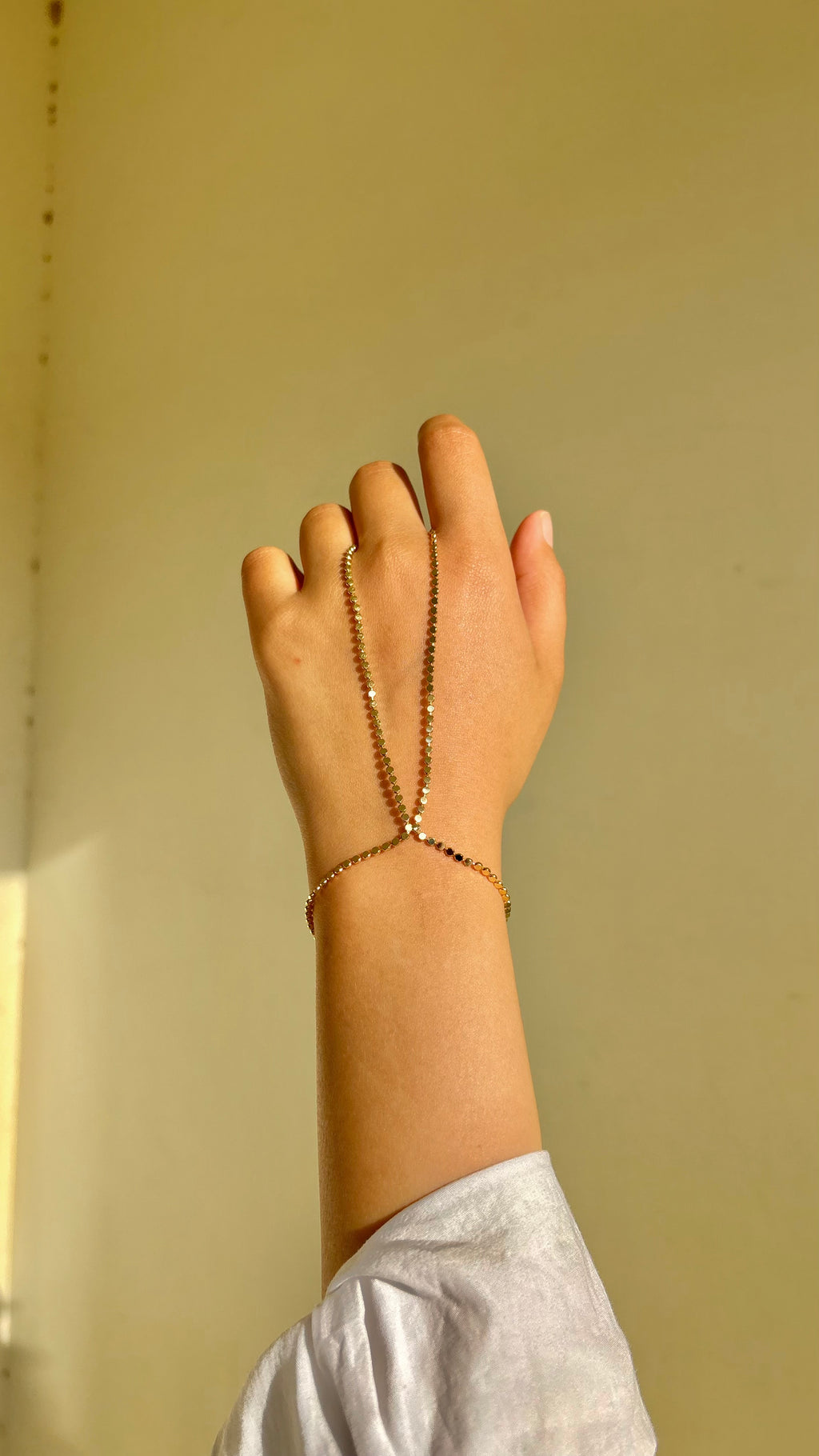 Shimmer Hand