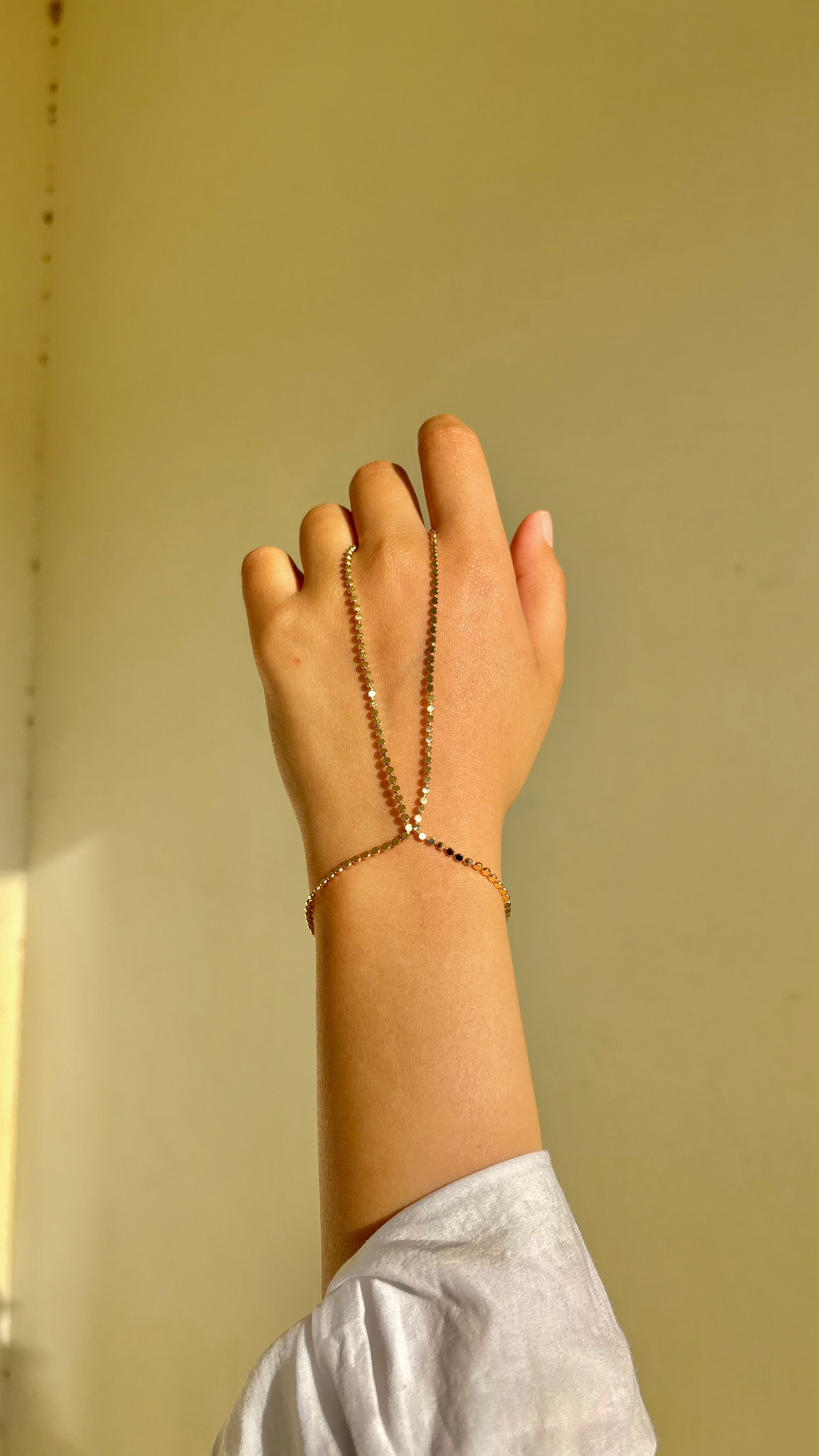 Shimmer Hand