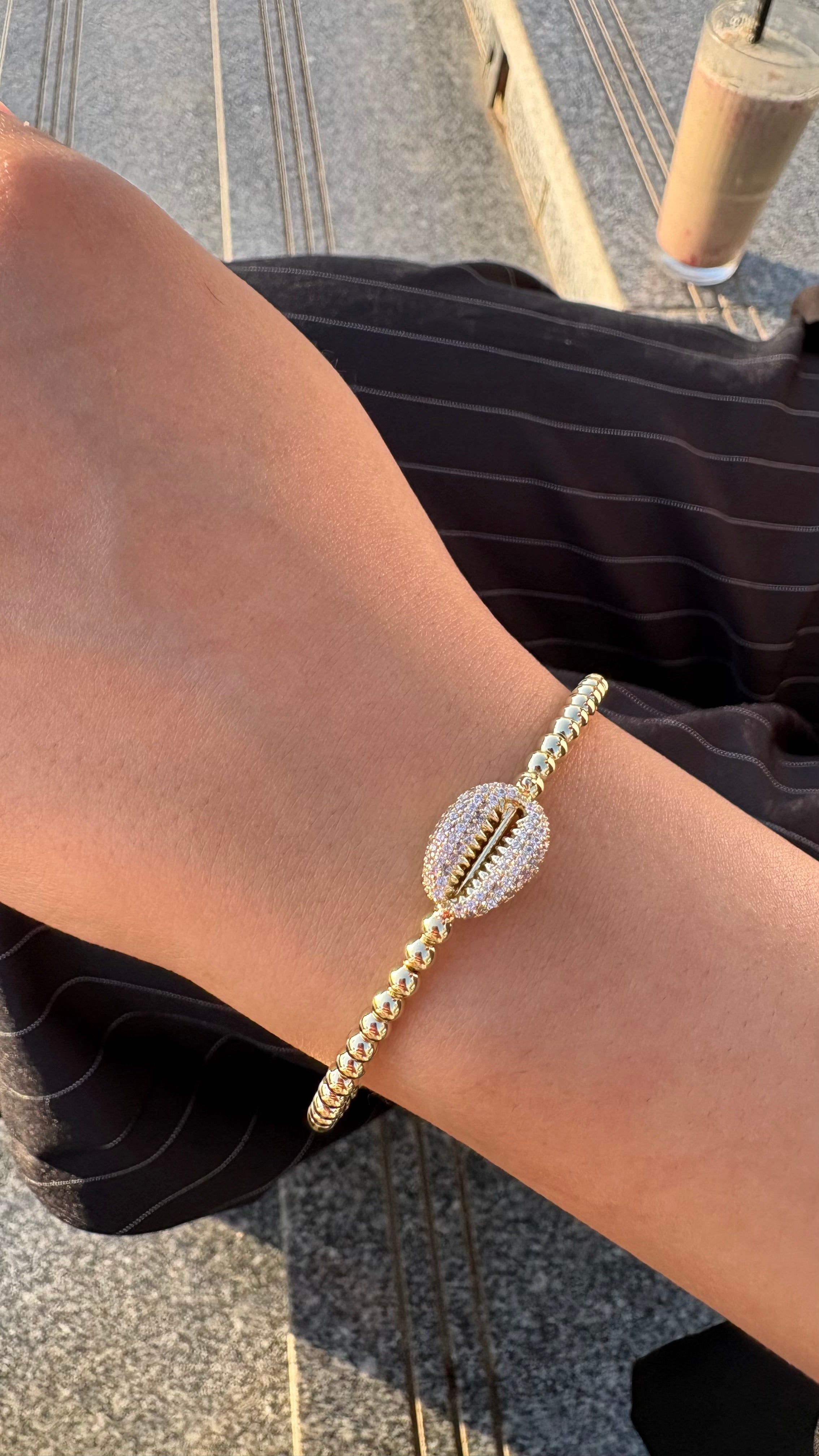 Bella Bangle