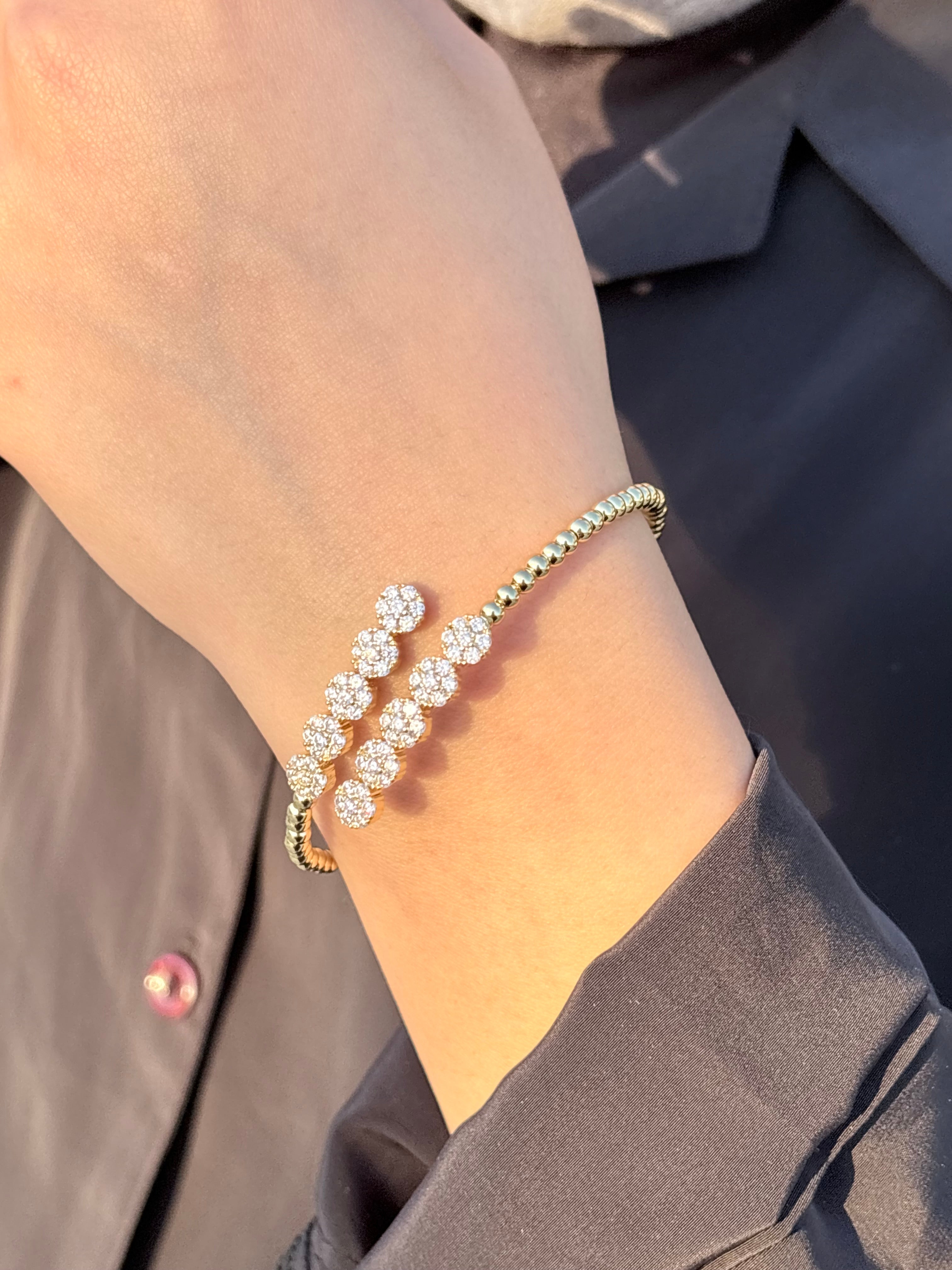 Gold Shine Bangle
