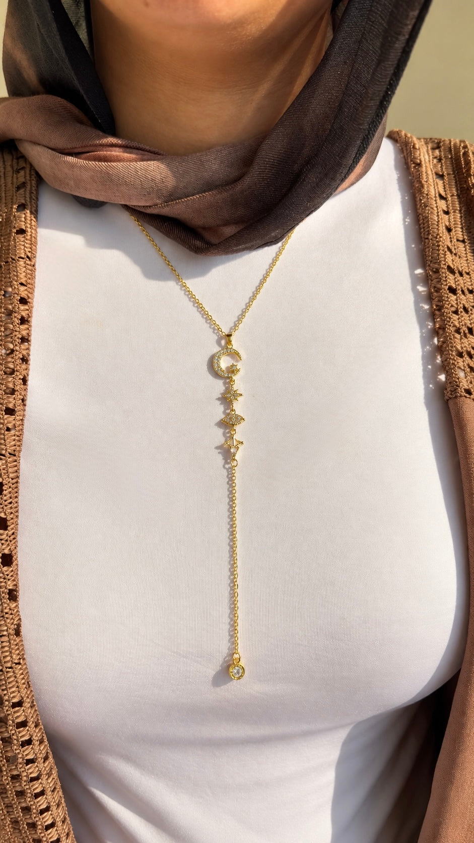 Qamar Necklace