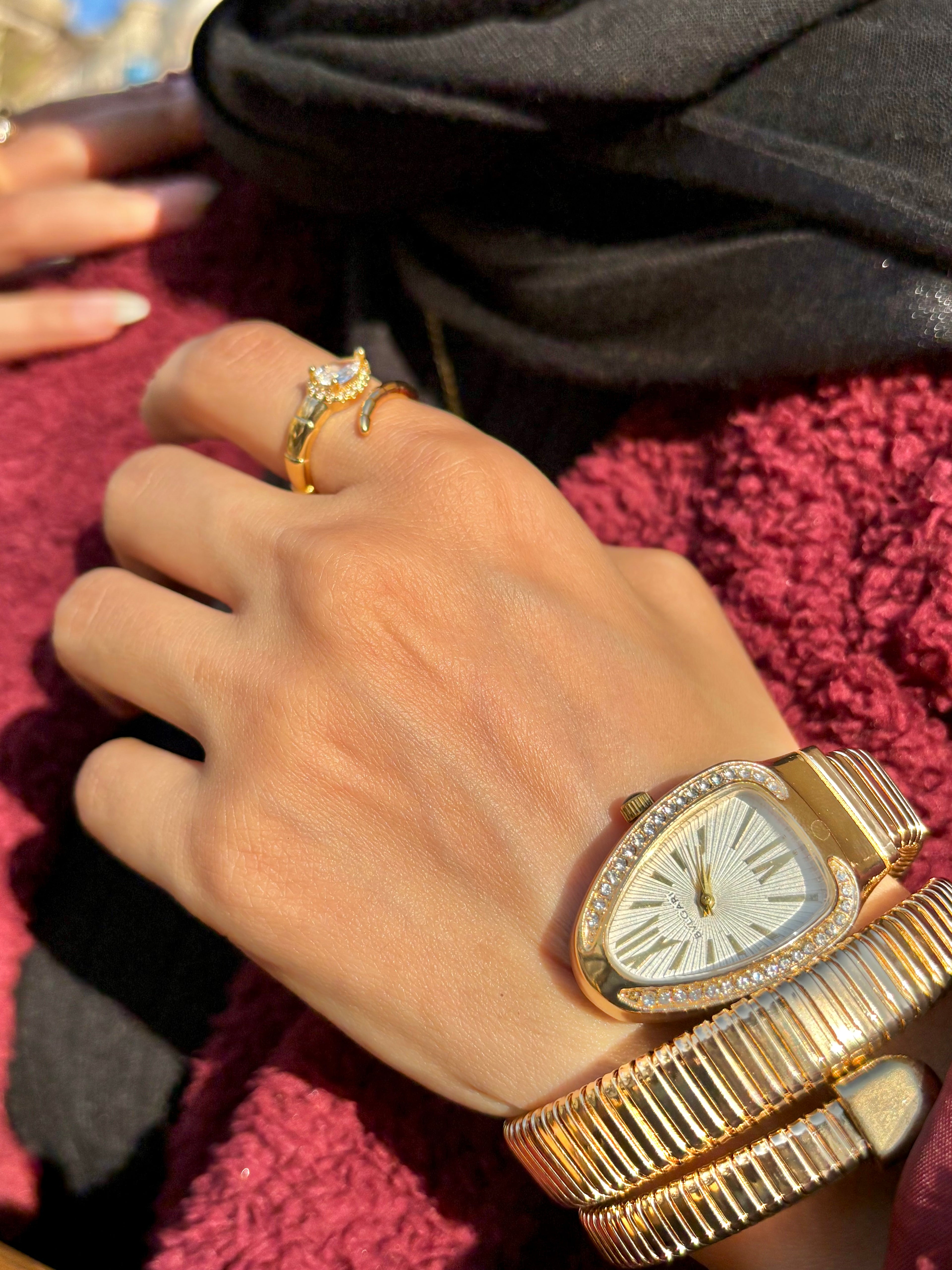 Bvlgari gold white