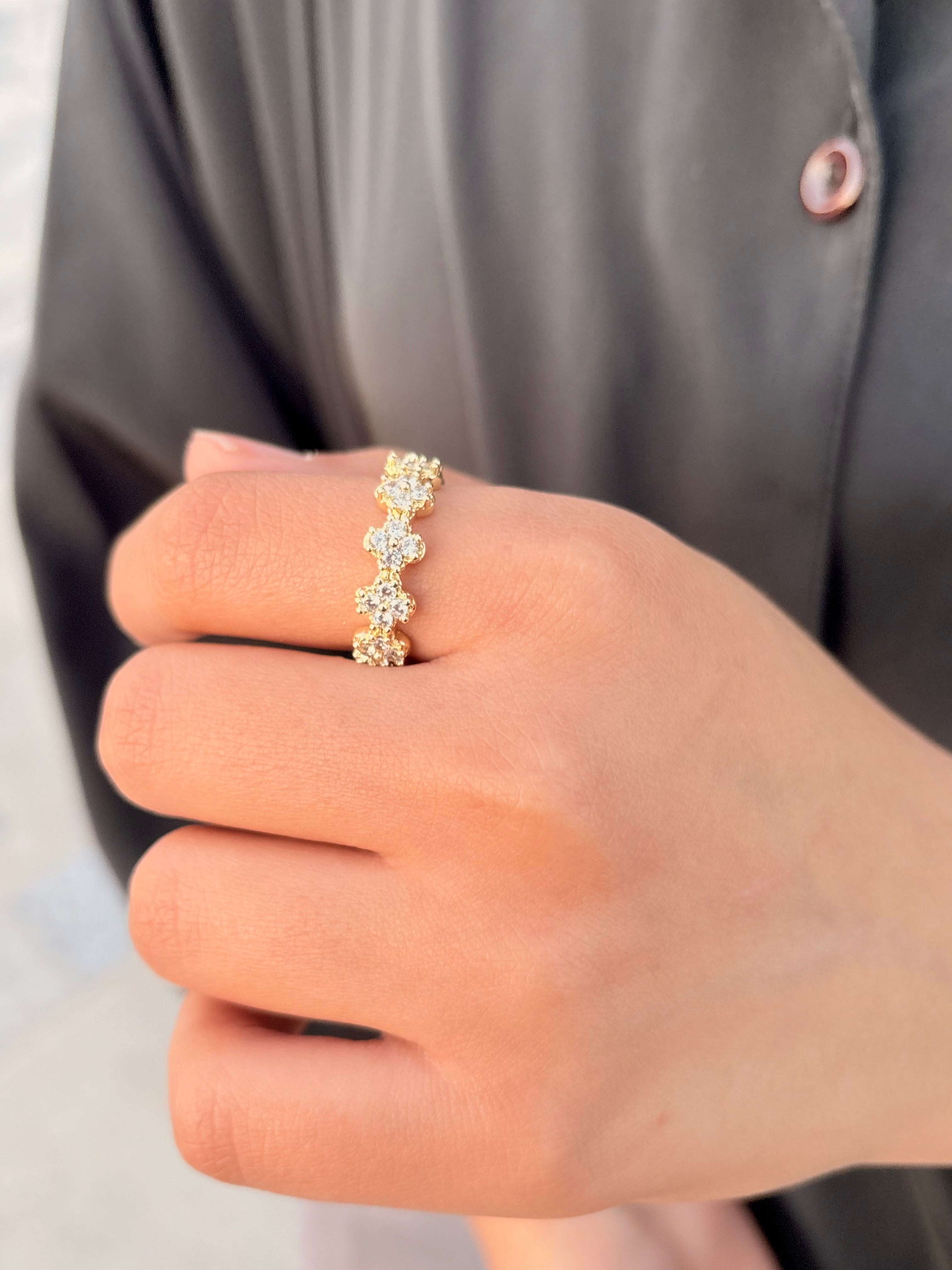 Shimmer Ring
