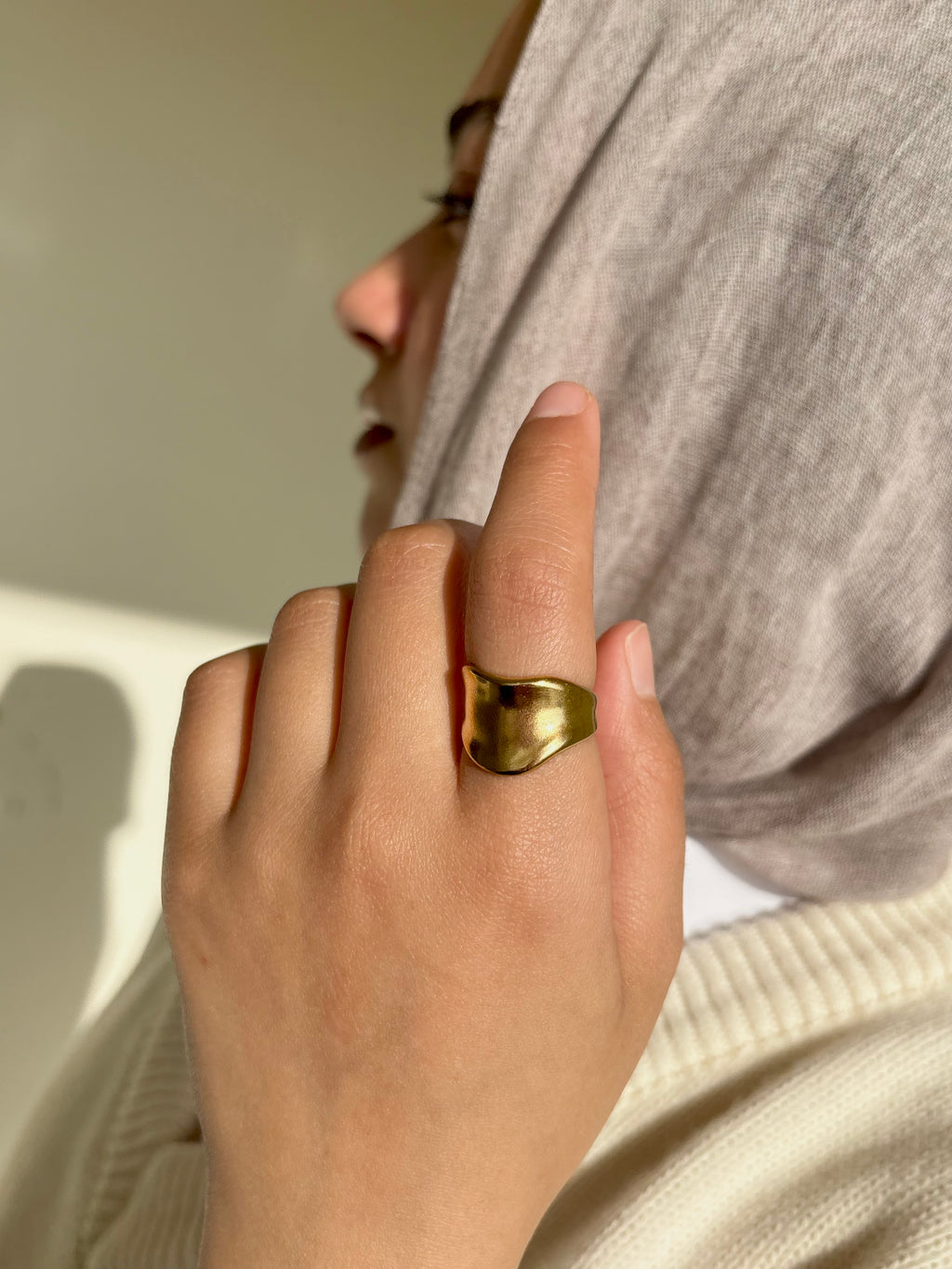 Bond Ring