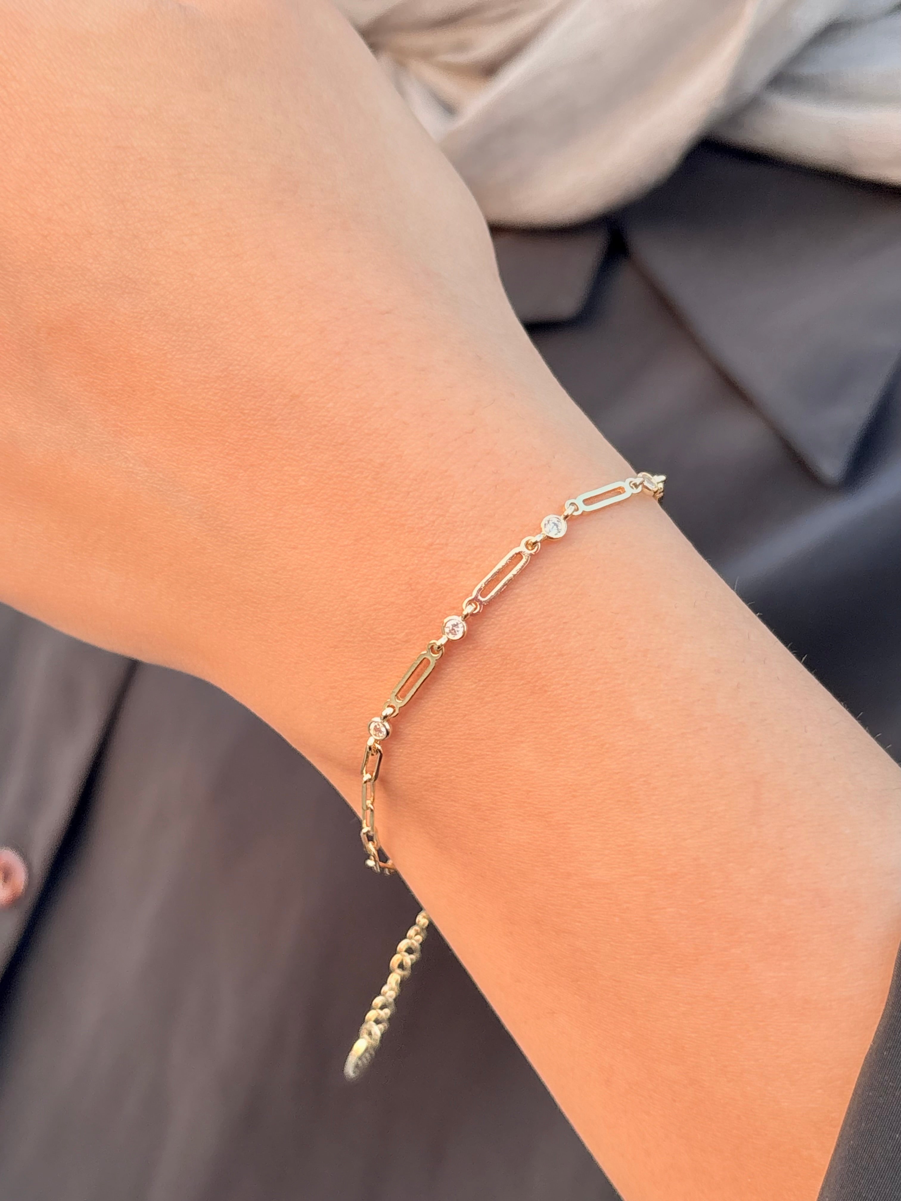 Orbit bracelet