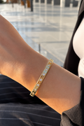 Hexa Luxe