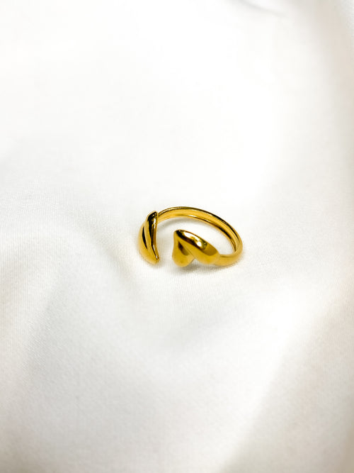 Amour Glow Ring