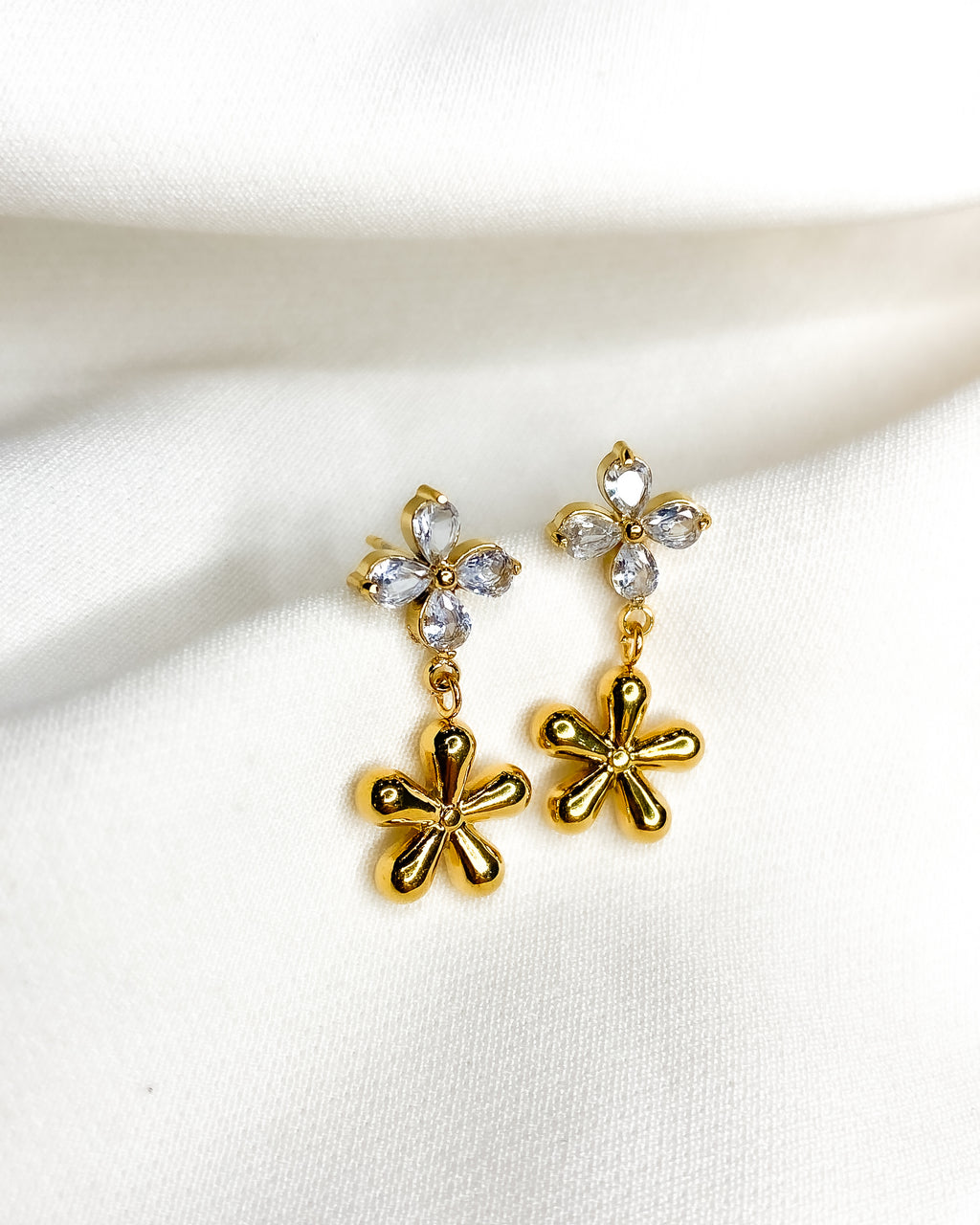 Twin petals Earrings